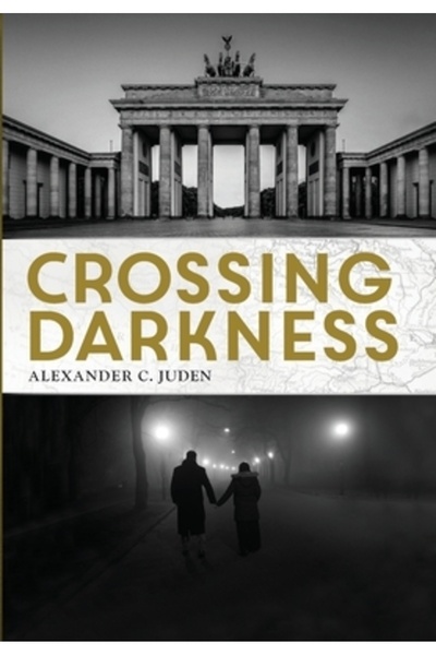 INDEPENDENT CAT Traversând întunericul