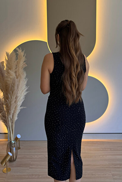 Aventien Draped Stone Slit Black Midi Dress