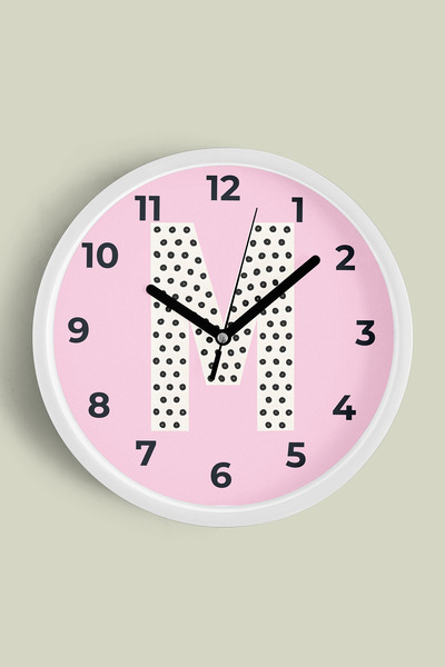 JHAAR Ceas de perete pentru camera fetelor cu litera M - 25cm - Carcasă albă ...