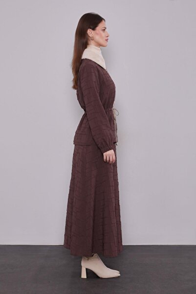 Levidor Coffee Self-Patterned Skirt Set