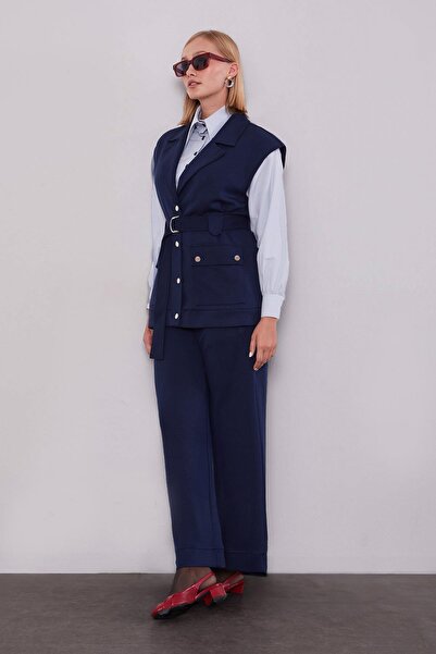 Levidor Navy Blue Metal Belt Detailed Double Suit