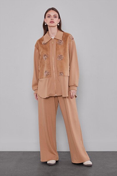 Levidor Camel rose detailed double set