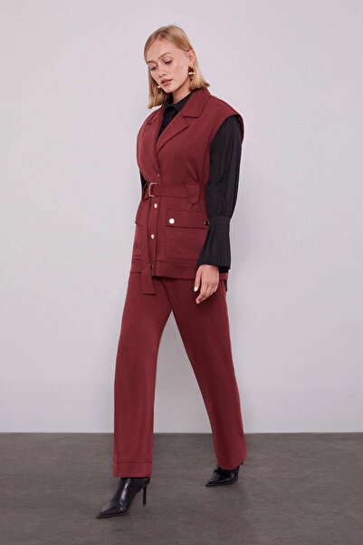 Levidor Burgundy Metal Belt Detailed Double Suit