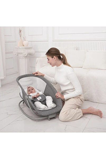 Mastela Mastela 4-in-1 Baby Rocker and Crib with Music, Vibration, and Protective Cover
