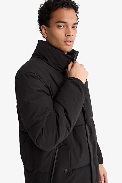 DeFacto Water Repellent Regular Fit D Mock Neck Coat with Inside Pockets Zippered Pockets F5711Ax25Wn
