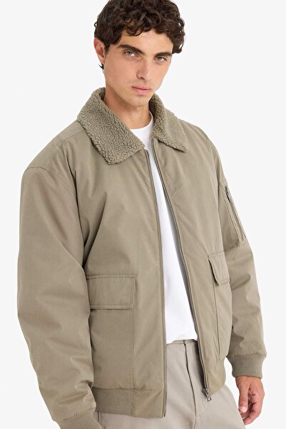 DeFacto Water Repellent O Oversized Wide Fit Shirt Collar Zippered Plush Collar Coat with Inside Pocket E9247Ax25Wn