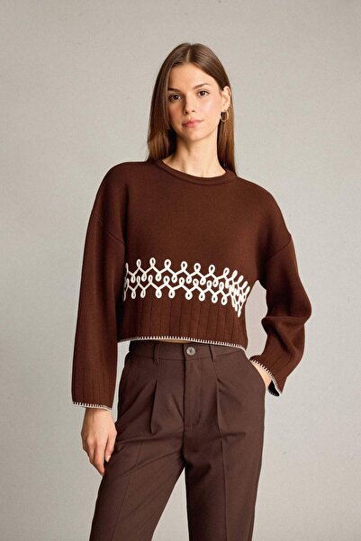 DeFacto Crop Crew Neck Embroidered Knitwear Sweater G6303Ax25Wn
