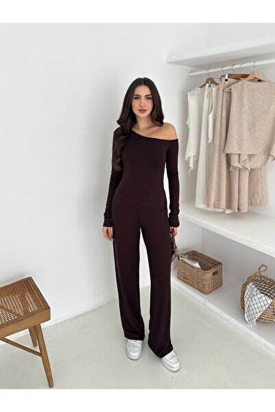 FEWTİNT Asymmetrical Neckline, Long Sleeves, and Off-The-Shoulder Blouse. Elastic Waist Long Pants.