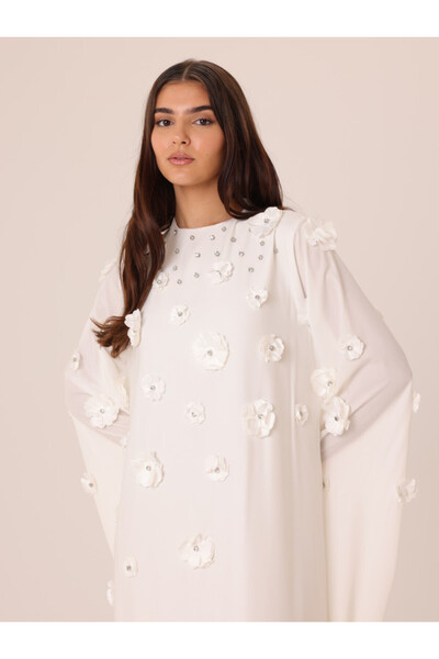 IKKXA Elegant Jalabiya 3D flowers Crystal Details Royal Sleeves