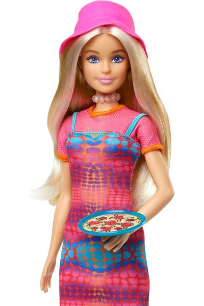 Barbie دمية سفر إيطاليا بجواز سفر وردي