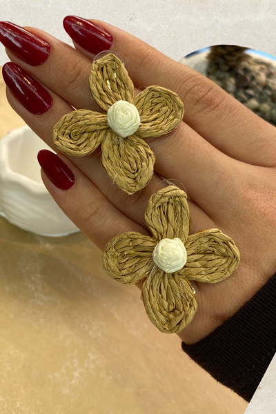 Qualia Butik Women's Colorful Rope Design Daisy Earrings