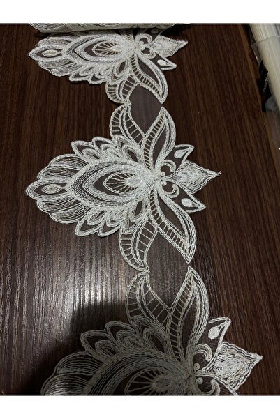 Butik Fransız kort dantel 10 metre birinci kalite imza dokuma