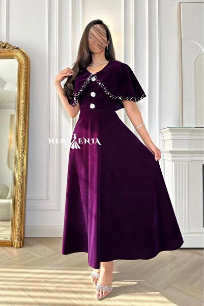 narvenia فستان درابيه مزموم ملكي ورقبة مرصعة