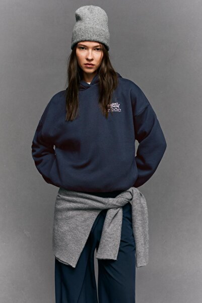 Bershka Hooded print sweatshirt