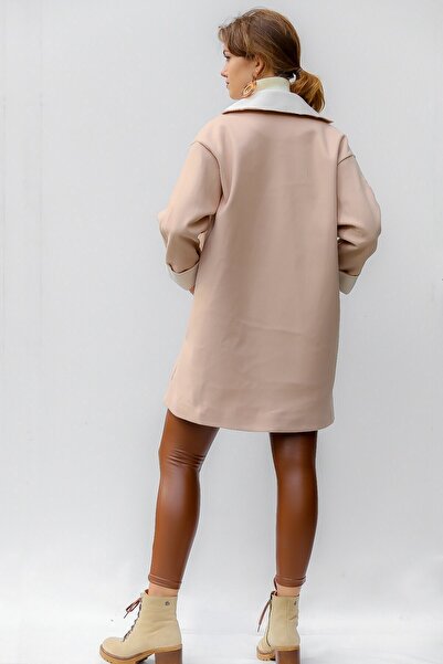 della moor Women's Beige Italian Jacket Collar Oversize Coat