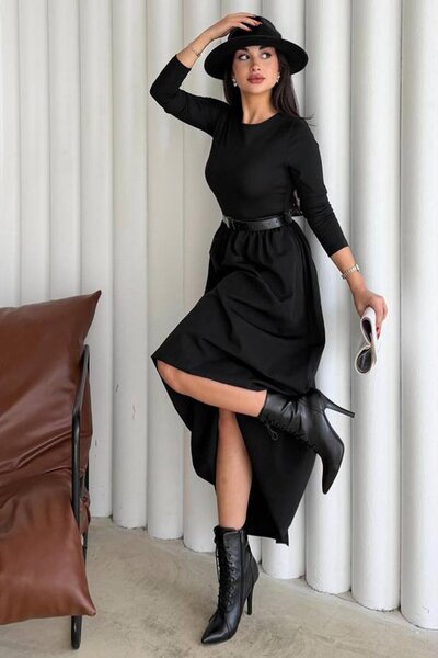 VAGGON Crew Neck Pleated Belted Maxi Dress