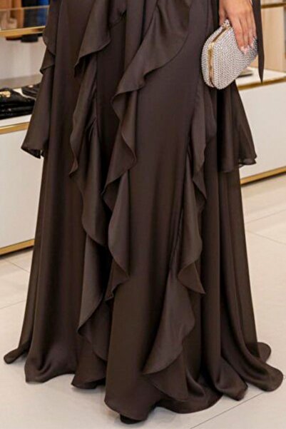 FashionForYou Marivelle event dress, with ruffles and train, Chocolate Brown