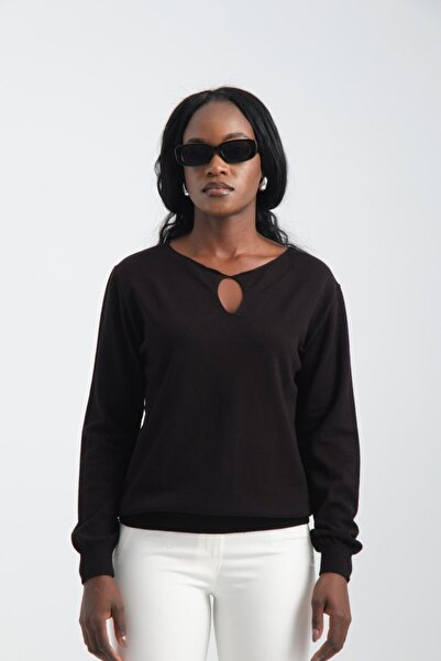 Moda Days Women's Beige Glitter V-Neck Sweater