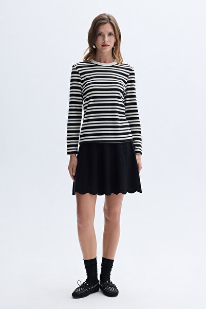 Mudo Mini Skirt with Ribbed Stitching Detail