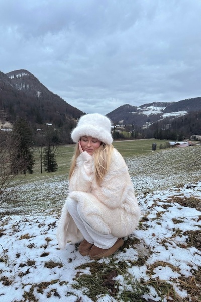 keisy Premium Plush Bucket Hat