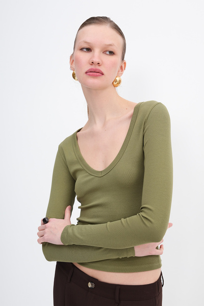 Addax V-Neck Basic Blouse B0425