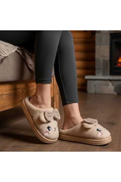 OEM Fluffy and fun slippers for women, for indoors or short outings, L679