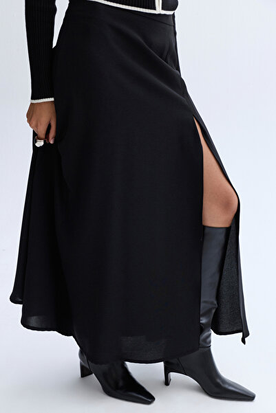 Mudo Midi Skirt with Slip