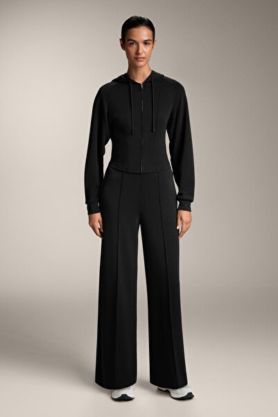 Oysho Straight-leg trousers with soft-touch modal and crease