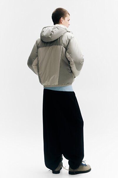 Pull & Bear Panelled puffer jacket