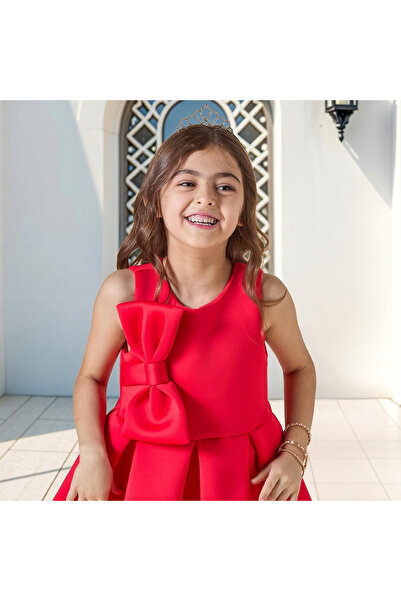 Juniors Giggles Solid Sleeveless Dress with Round Neck and Bow Detail