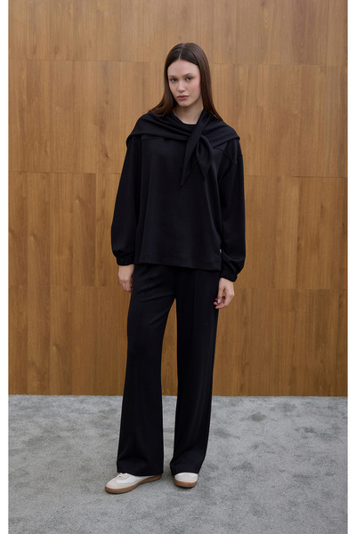 Birgül Bektaş Black Shawl Detailed Sweatshirt