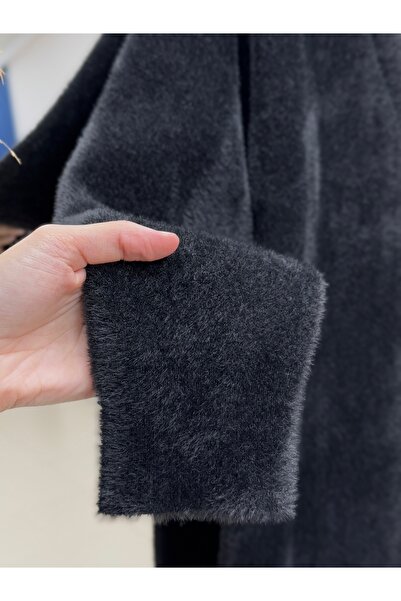 BENAHOLL Alivia Metal Button Long Beard Cardigan-Kr5032 Black