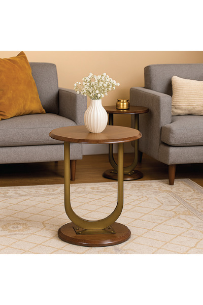 Almonfared table set