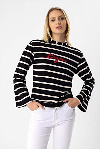 No Matter What Gestreiftes, wattiertes Sweatshirt, Größe 101, mit Stickerei a...