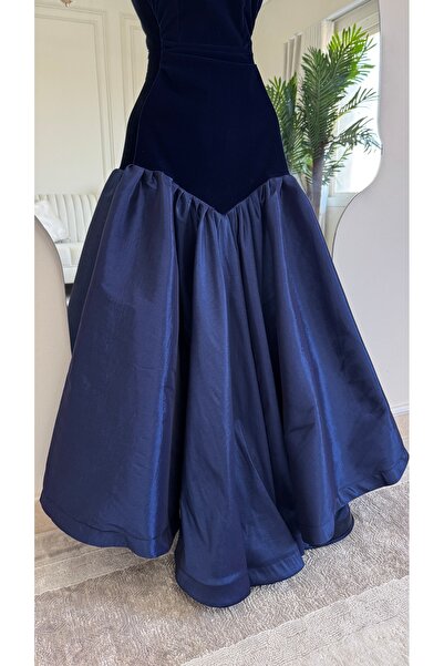 qmhafrst Wool and Shantoun Dress