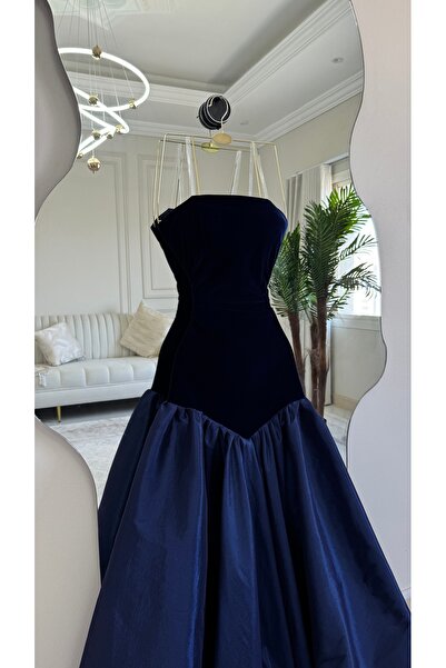 qmhafrst Wool and Shantoun Dress