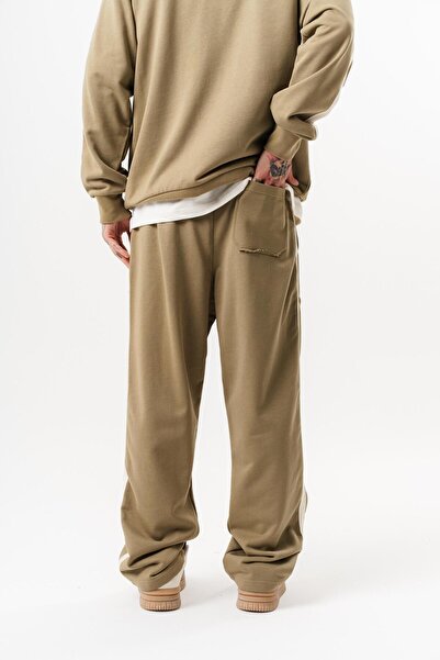 Respire Men's Diagonel Baggy Sweatpants with Dirty Stitch Detail Khaki