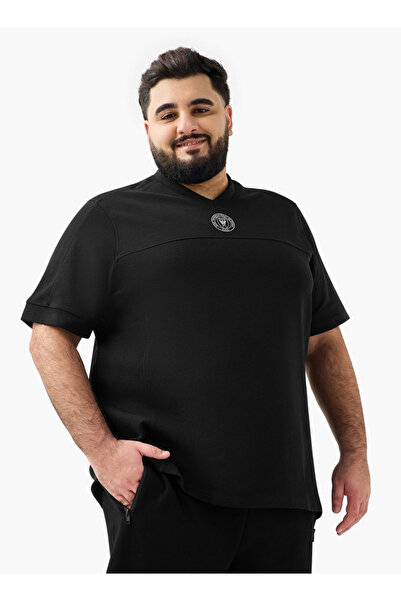 FAV تي شيرت رجالي مطبوع بأكمام قصيرة ورقبة على شكل حرف V