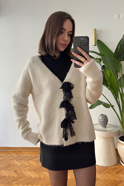 MAGARDE كارديجان من الريش مع أربطة من الدانتيل - إكرو