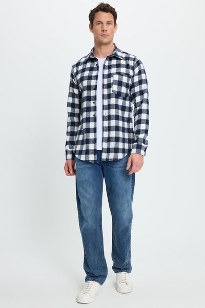 Tudors Men's slim fit long sleeve plaid checkered winter woodcutter shirt with pockets