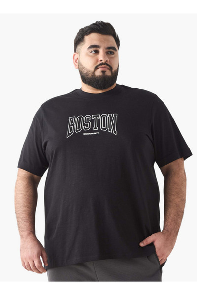 FAV تي شيرت بطبعة طباعية ورقبة دائرية