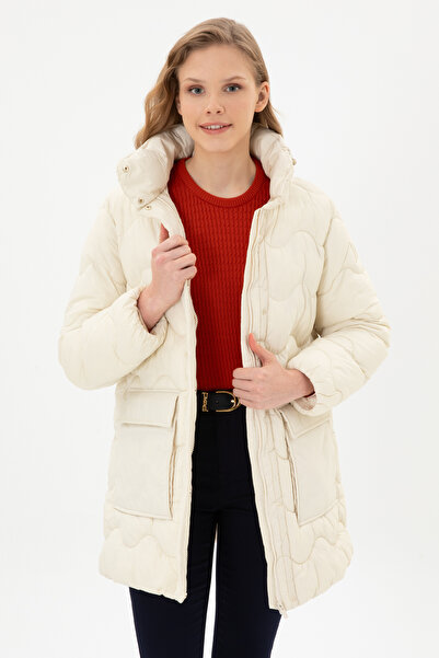 U.S. Polo Assn. Women's Cream Coat 50312018-Vr256