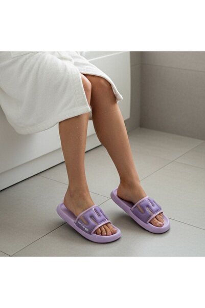 OEM Casual slippers for women, indoor or outdoor slippers, suitable for all seasons, H672