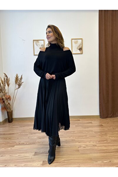 Marka Giyim Black Turtleneck Pleated Blouse Dress