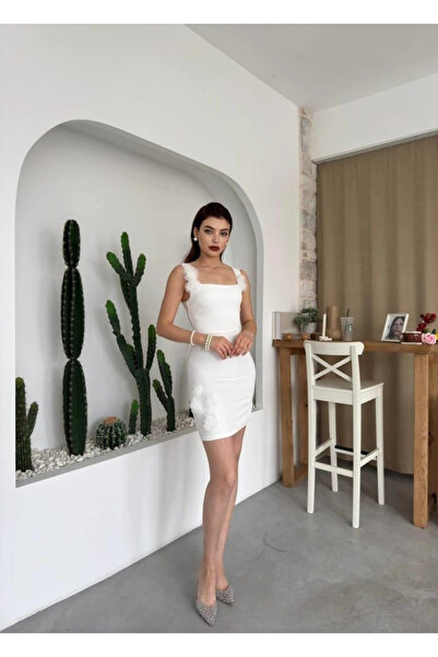 GENCULUS Ques Is the Dress.