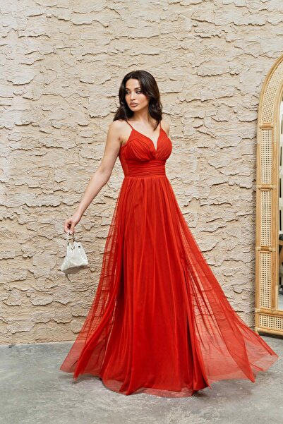 Serica Moda Y Slit Tulle Evening Dress with Red String Straps