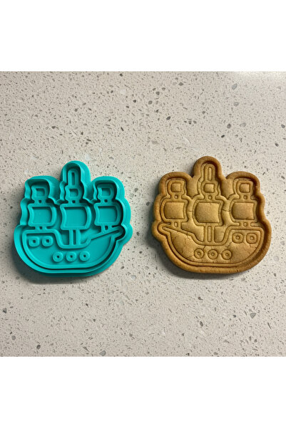 Craftelle Kalyon Gemi Cookie Mold and Stamp Set |   Three-Masted Pirate Ship |   Sugar Paste |   Clay Dough