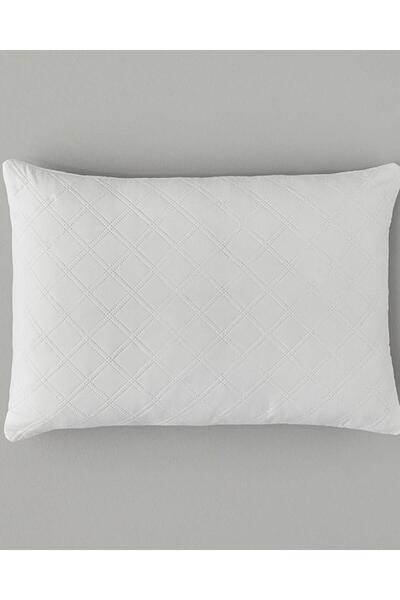 English Home Star Quilted Pillow Protector 50X70 cm White (17.11.2025)