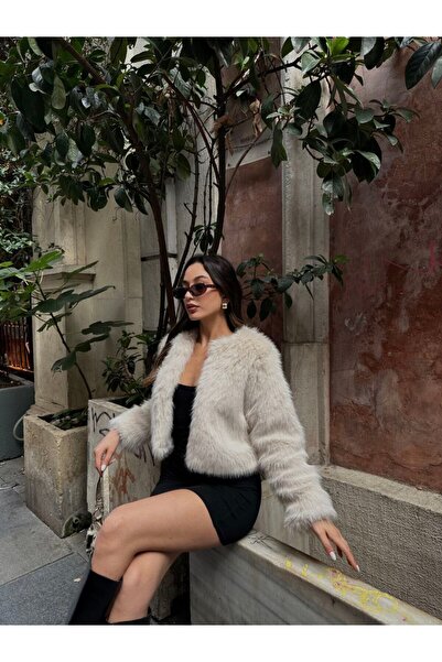 Queensland Non-Shedding Fashion Women's Fur Crop Coat – Short and Stylish Standing Jacket