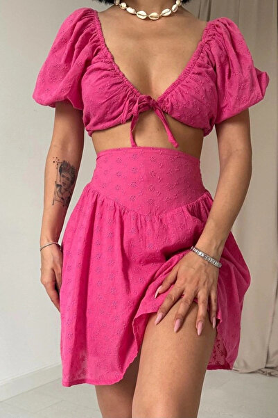 GENCULUS Fuchsia Brode Crop and Ini Skirt Set